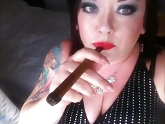 Azione a pecorina con la seducente video erotici spagnoli Lisa Sparxxx di Naughty America